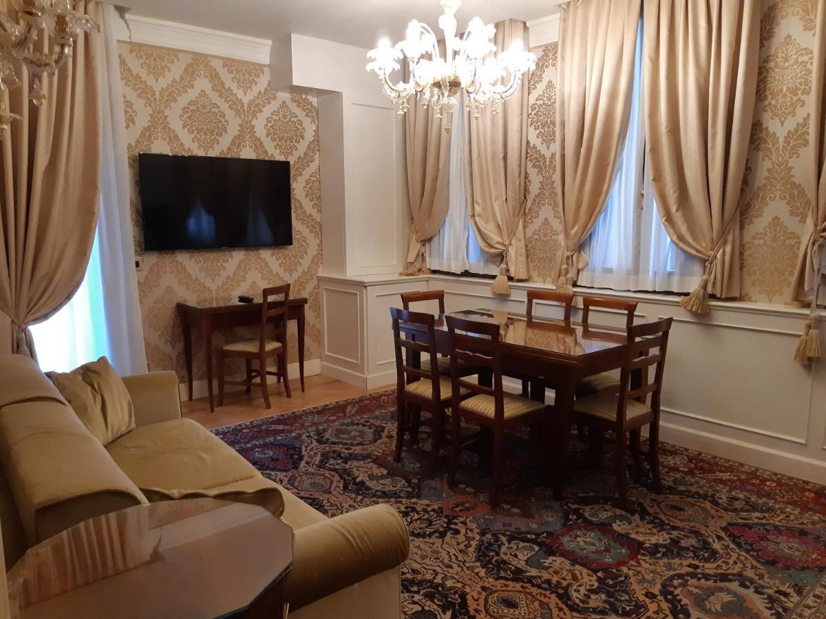Ai Patrizi Di Venezia Apartment Bagian luar foto