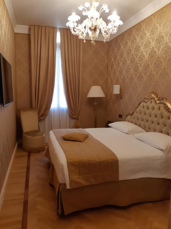 Ai Patrizi Di Venezia Apartment Bagian luar foto