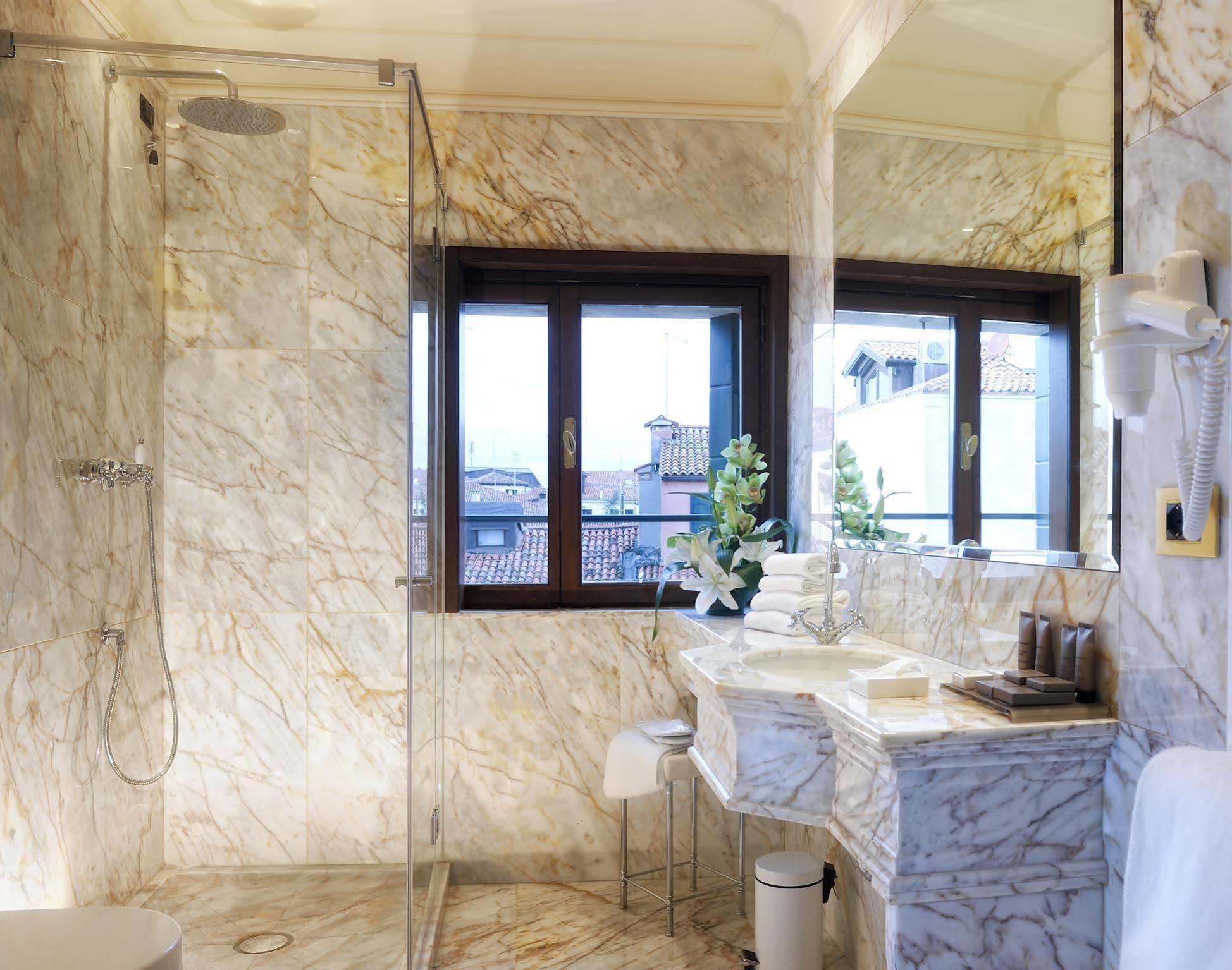 Ai Patrizi Di Venezia Apartment Bagian luar foto